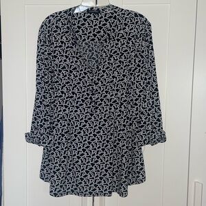 Roz & Ali Black and White Boxy Tunic with Mandarin Collar